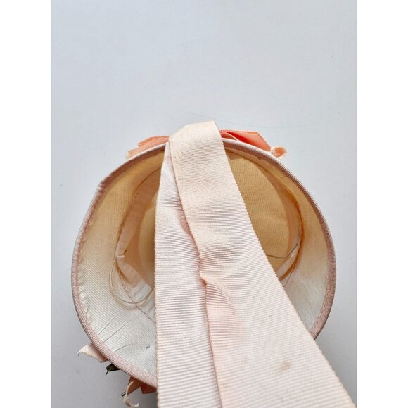 Vintage Ivory Straw Weave Pale Pink Grosgrain Ribbon Faux Flower Cloche Hat - Picture 12 of 16